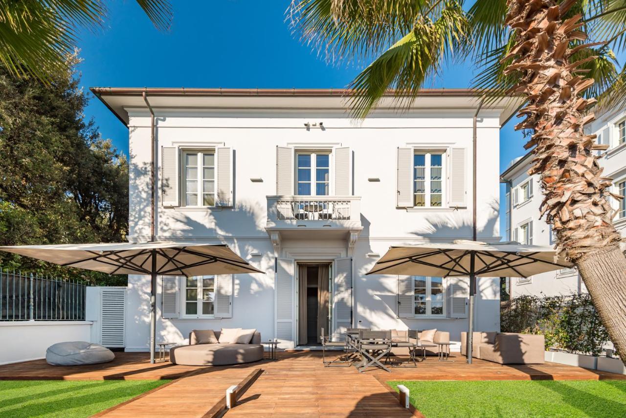 Grey Hotel 4*